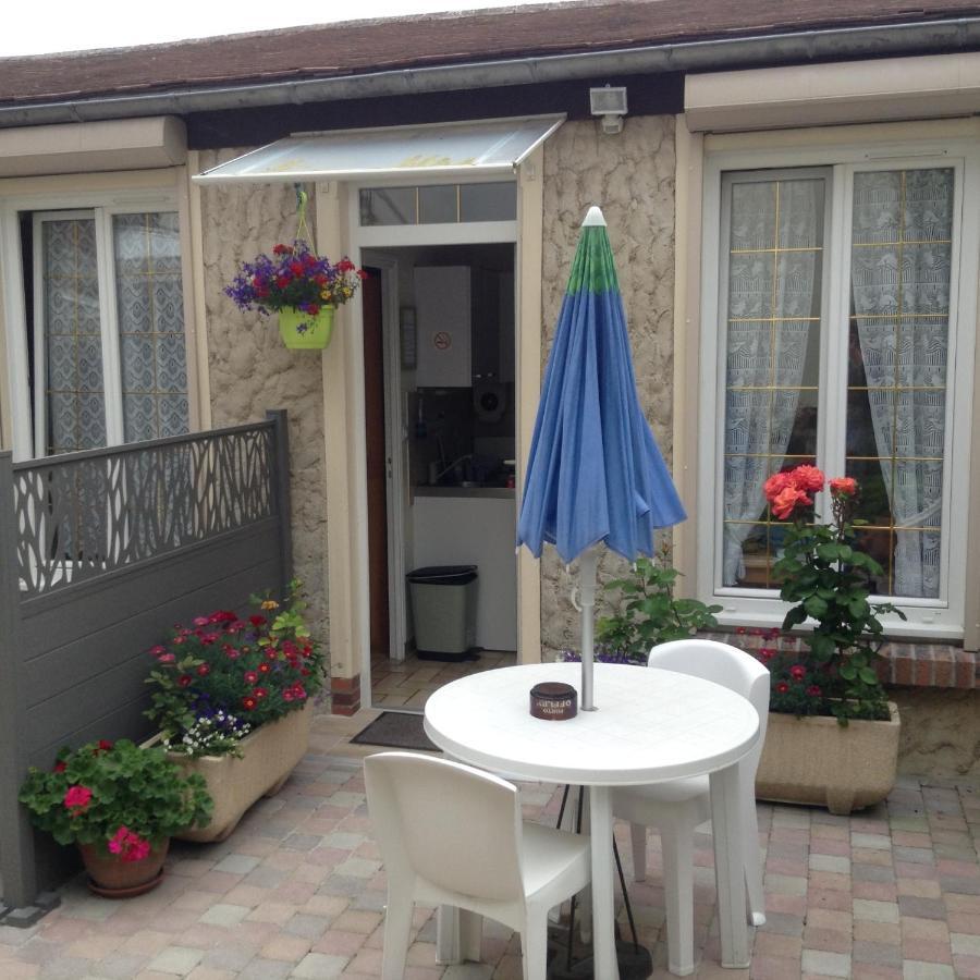 Au Bon Gite - Studio Arromanches-les-Bains Extérieur photo